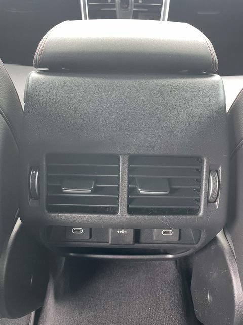 Used 2023 Land Rover Discovery Sport SE R-Dynamic AWD/4WD image 21