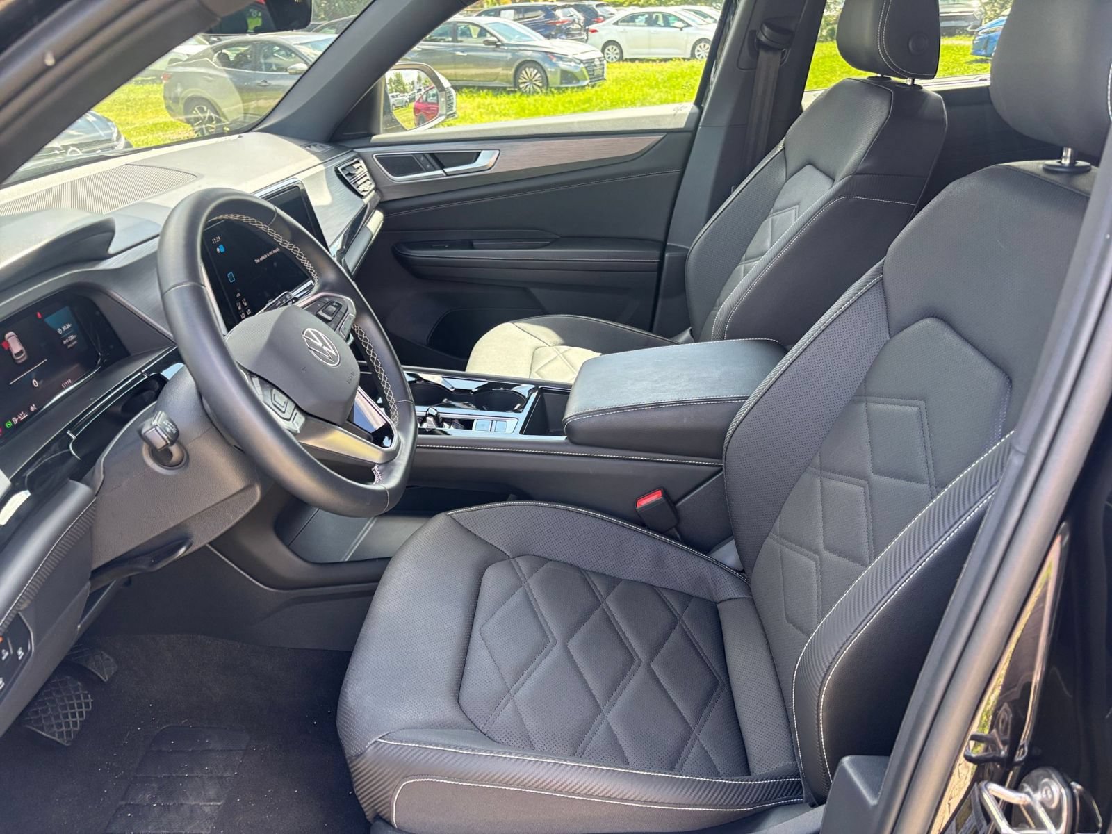 Used 2026 Volkswagen Atlas Cross Sport SE FWD image 28