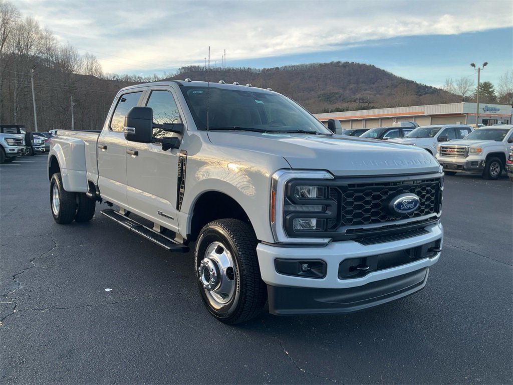 New 2026 Ford F350 XL w/ STX Appearance Package image 3