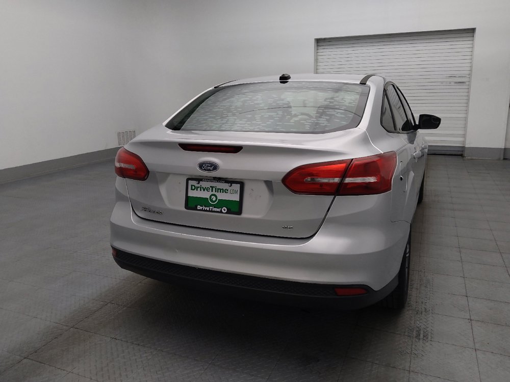 Used 2018 Ford Focus SE w/ SE Appearance Package FWD image 7