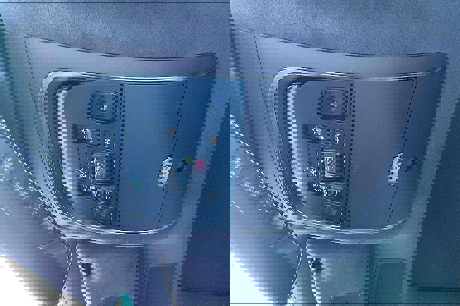 Used 2018 Lexus LS 500 AWD w/ Luxury Package image 32