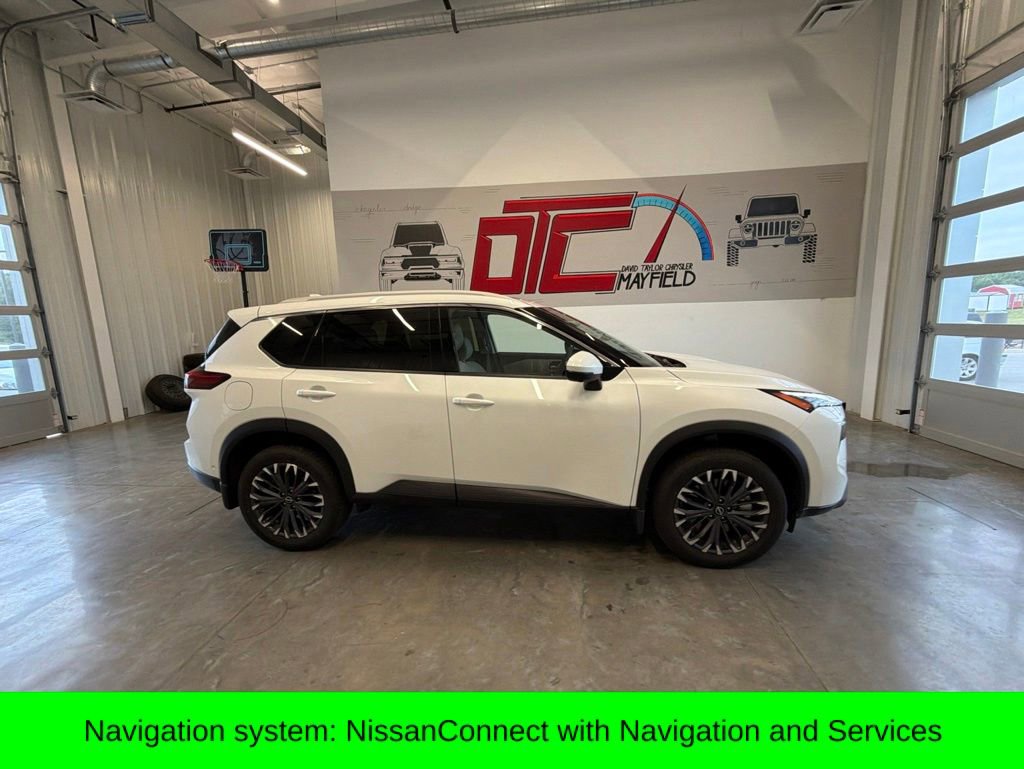 Used 2025 Nissan Rogue SL w/ Tech Package AWD/4WD image 2