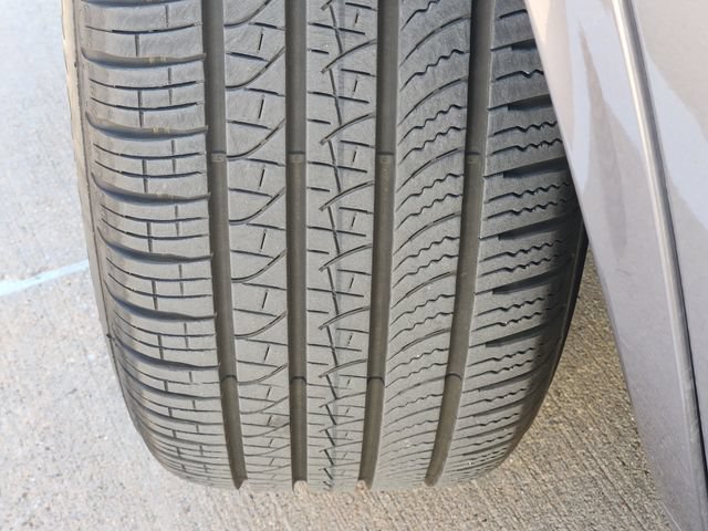 Used 2025 Land Rover Discovery Sport S AWD/4WD image 11