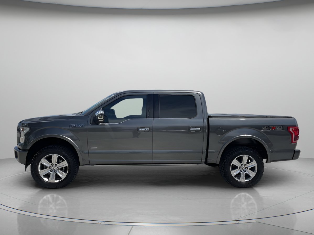 Used 2017 Ford F150 Platinum w/ Equipment Group 701A Luxury AWD/4WD image 5