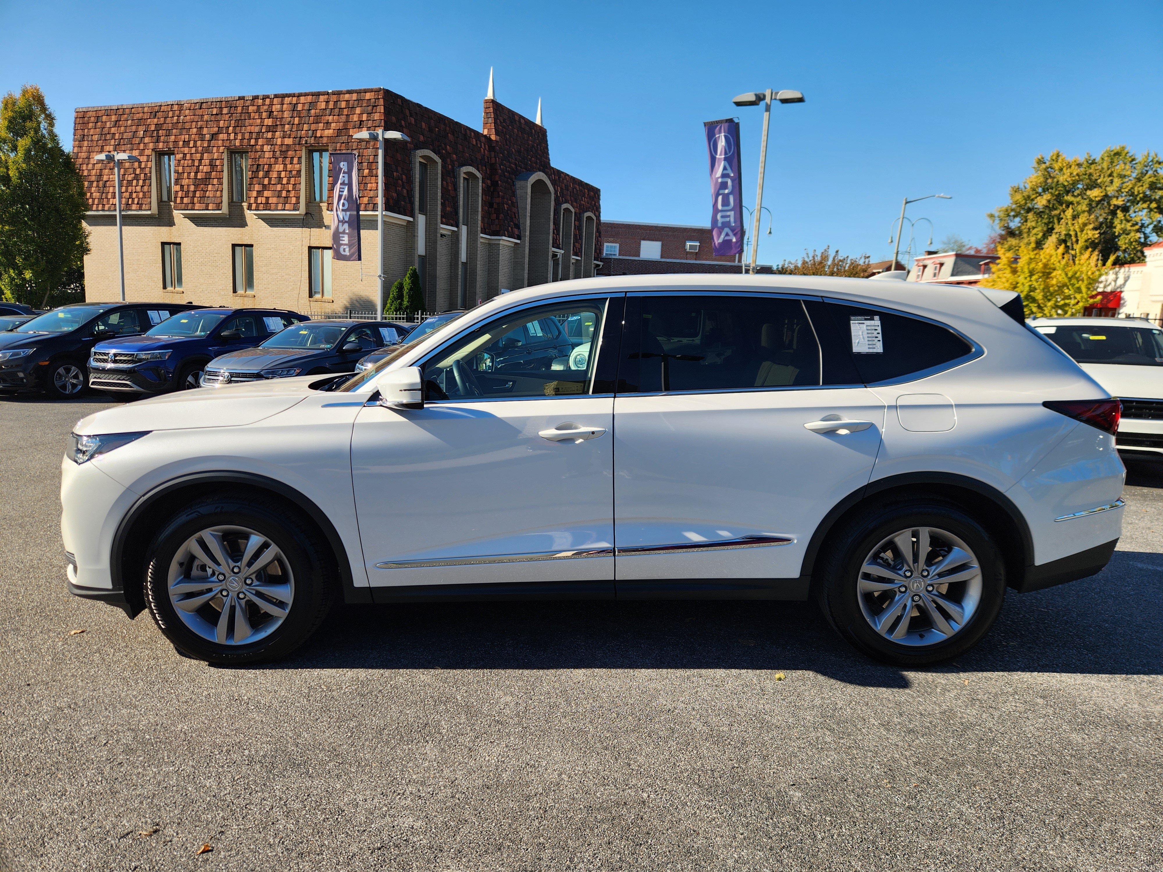 Certified 2026 Acura MDX SH-AWD image 5