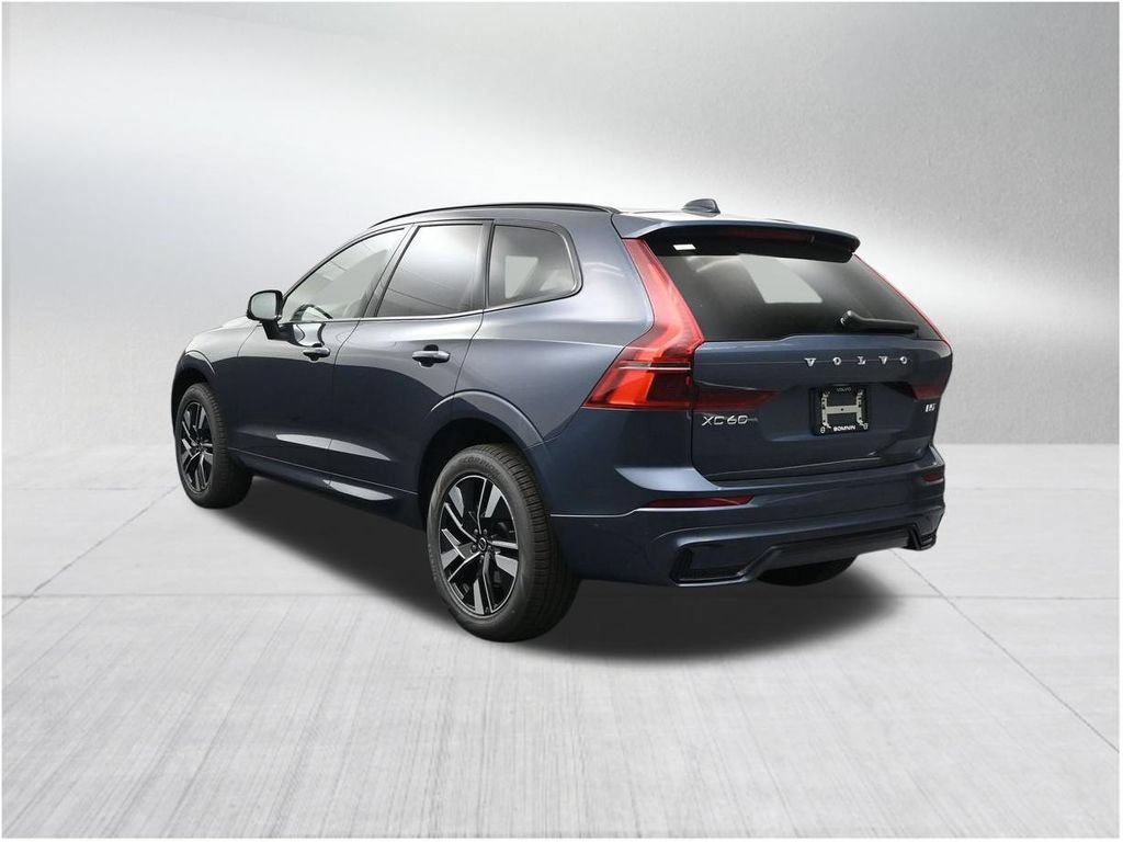 New 2026 Volvo XC60 B5 Plus AWD/4WD image 3