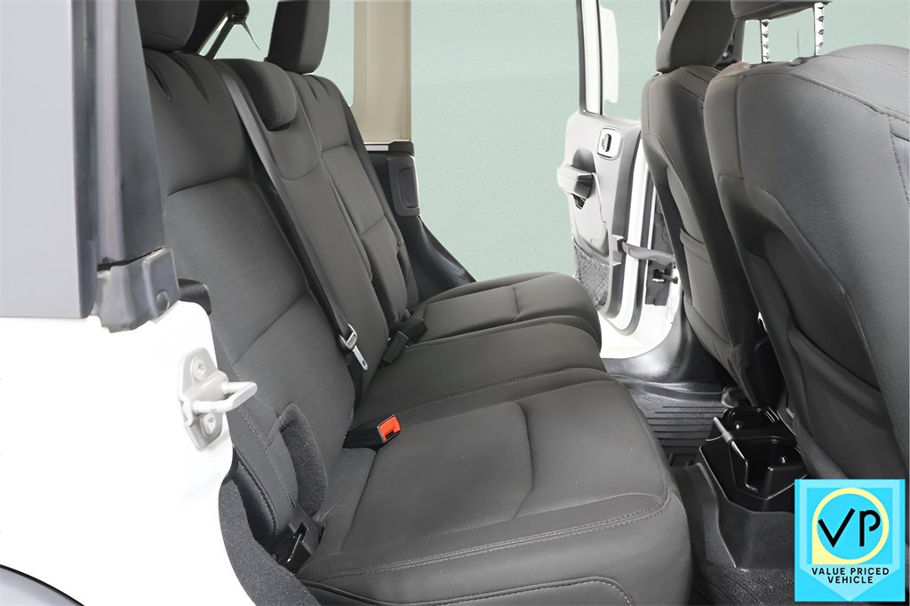Used 2019 Jeep Wrangler Unlimited Sport S image 29