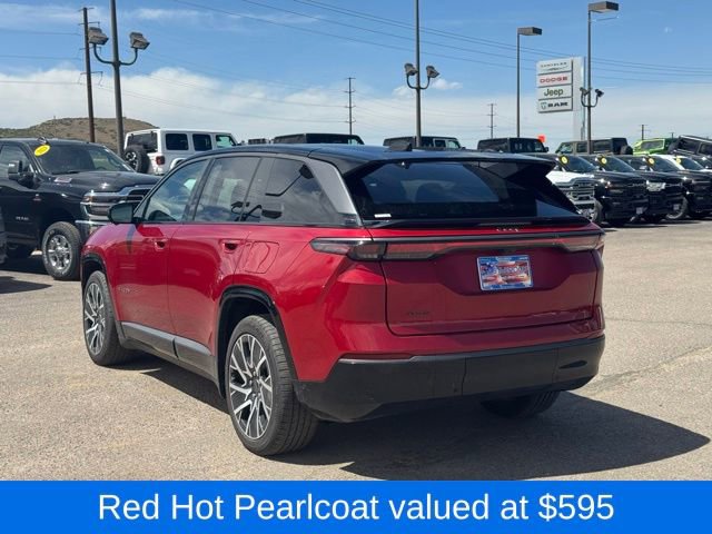 Used 2025 Jeep Wagoneer S Limited AWD/4WD image 3