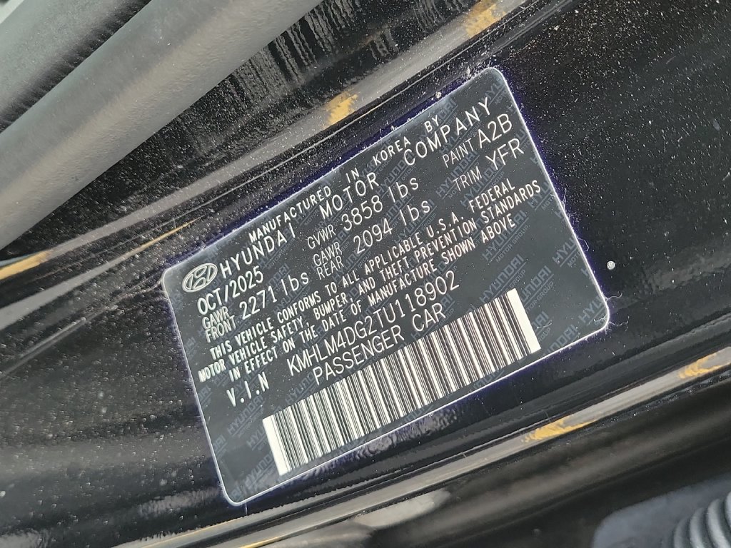 Used 2026 Hyundai Elantra Sport FWD image 29