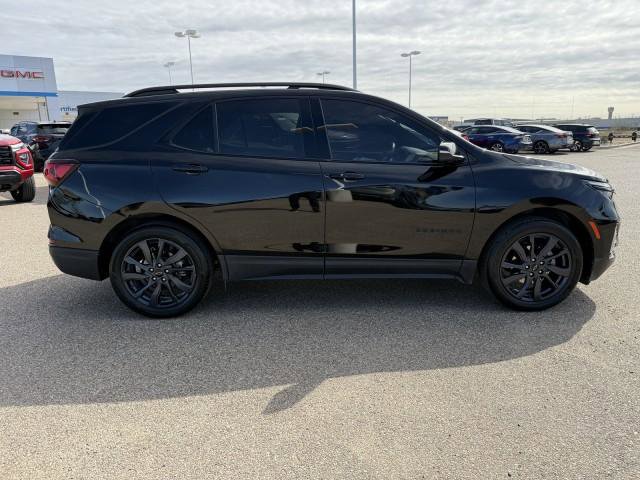 Used 2024 Chevrolet Equinox RS w/ RS Leather Package image 9