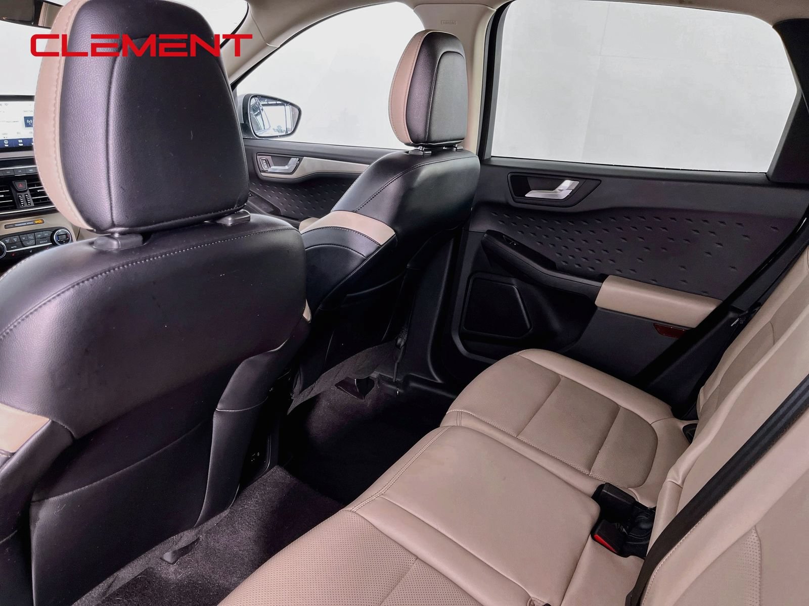Used 2020 Ford Escape SEL FWD image 31