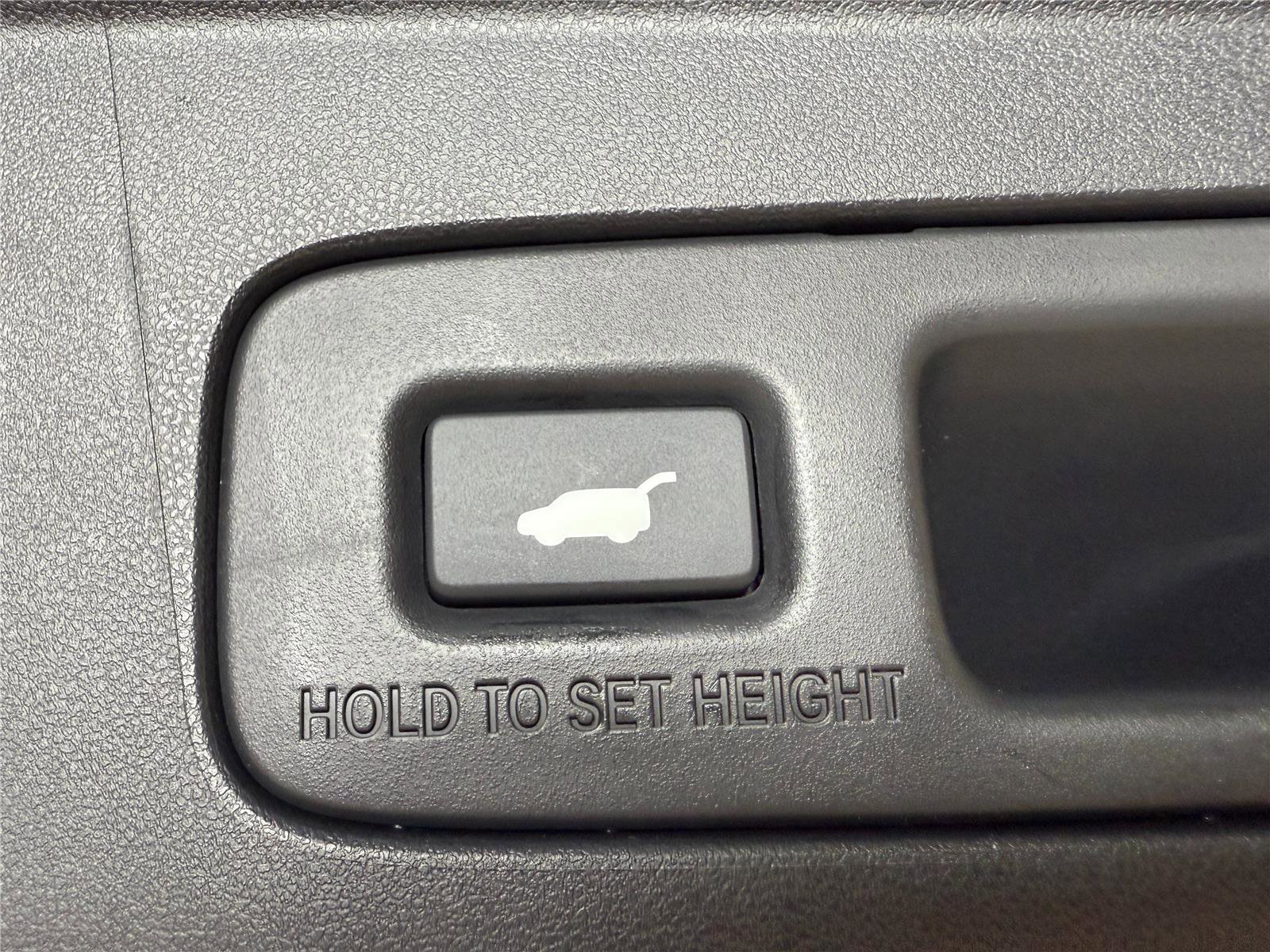 New 2025 Acura ADX FWD image 32