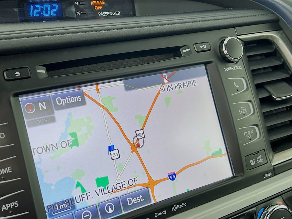 Used 2019 Toyota Highlander XLE w/ Protection Package #3 AWD/4WD image 13
