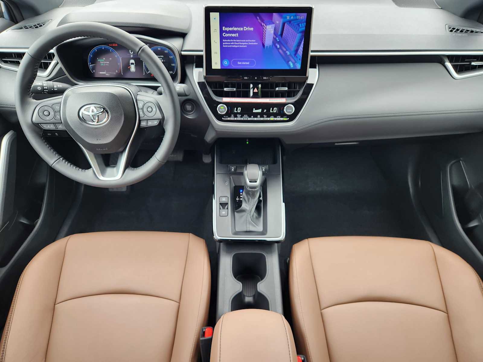 Used 2026 Toyota Corolla Cross XLE FWD image 25