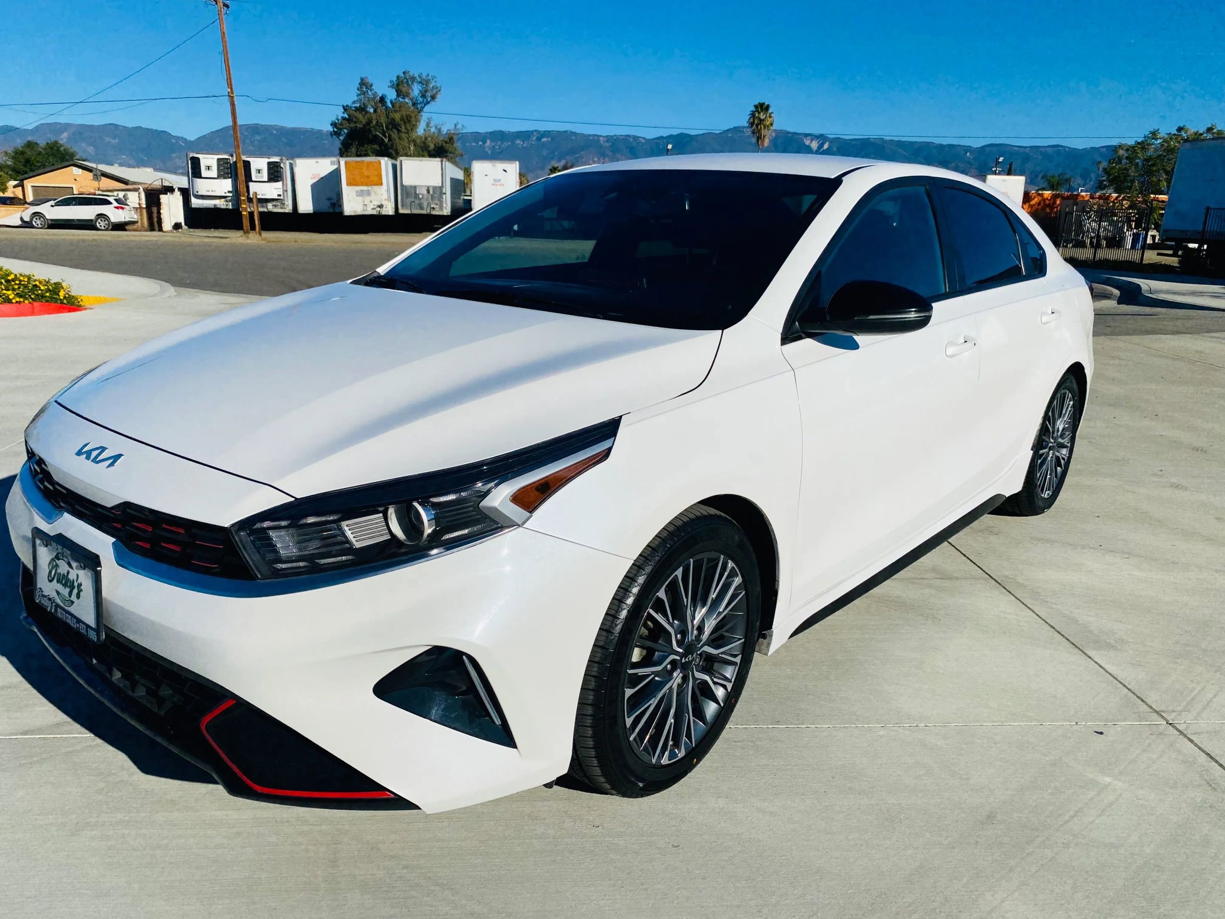 Used 2023 Kia Forte GT-Line image 15