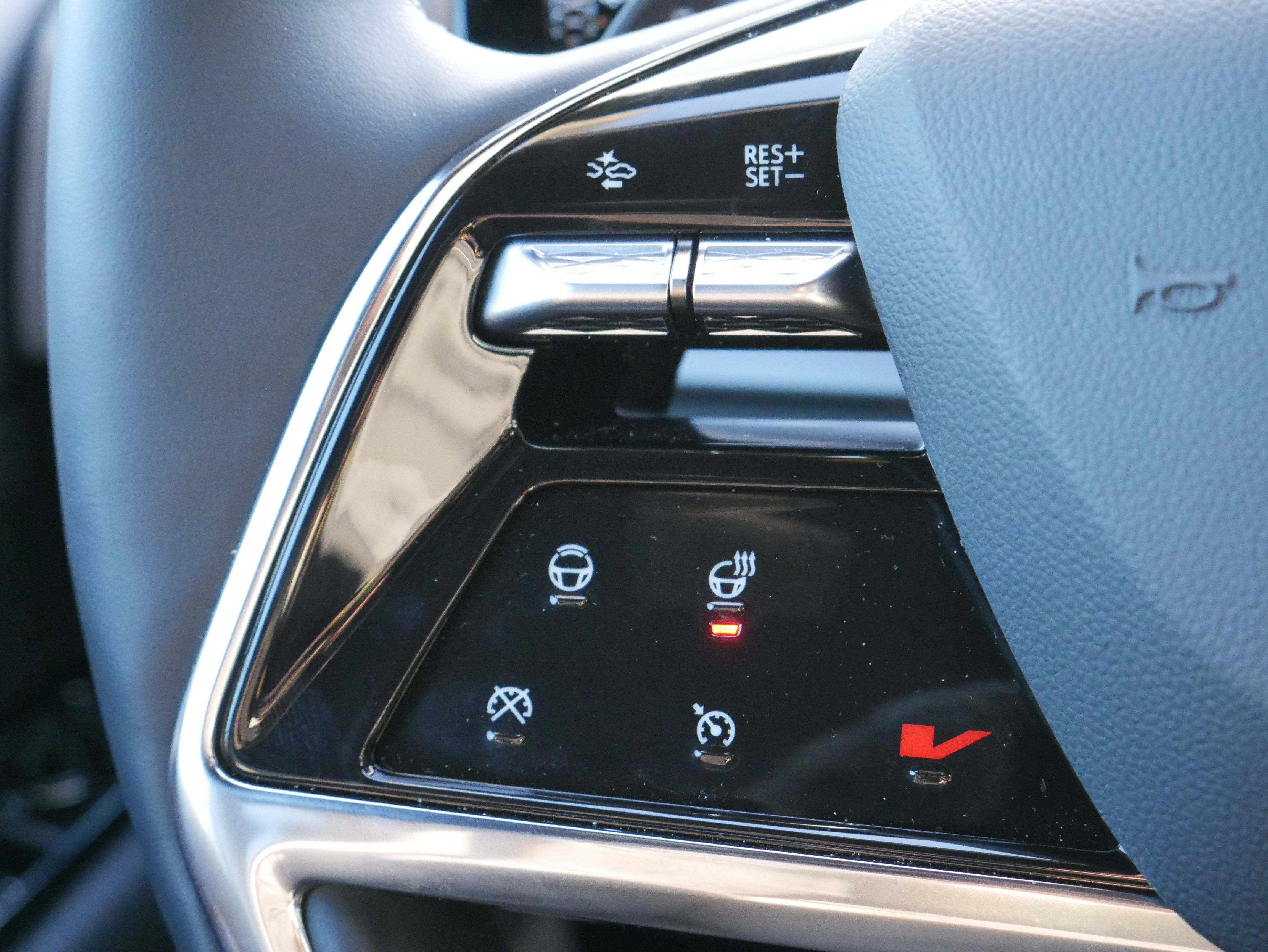 New 2026 Cadillac Vistiq Sport image 24