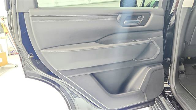 New 2026 Nissan Armada SV image 21
