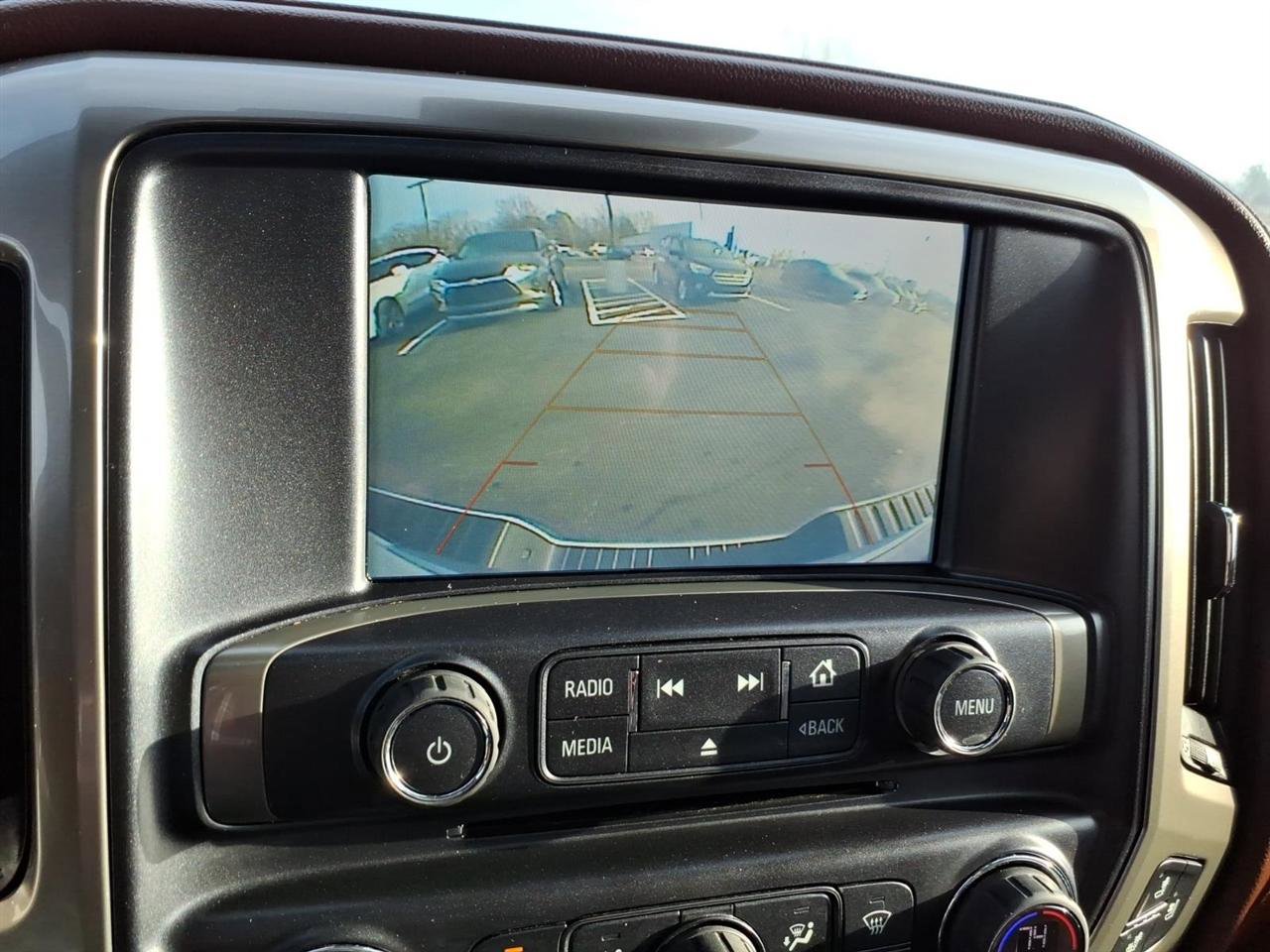 Used 2018 Chevrolet Silverado 1500 High Country image 21