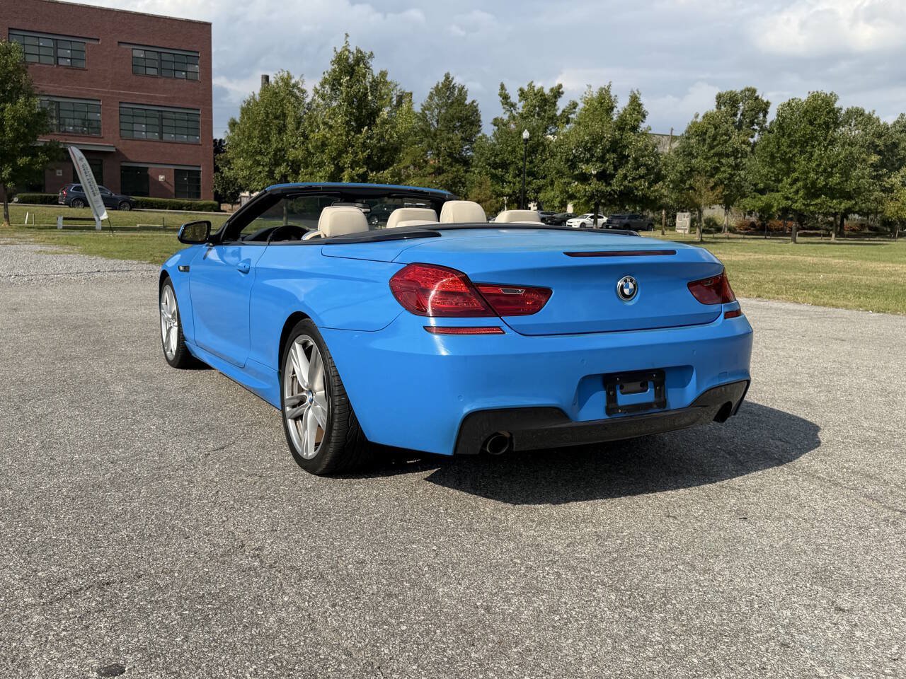 Used 2014 BMW 640i Convertible RWD image 9