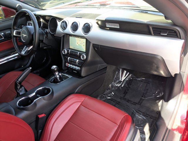 Used 2016 Ford Mustang GT Premium w/ Equipment Group 401A RWD image 20