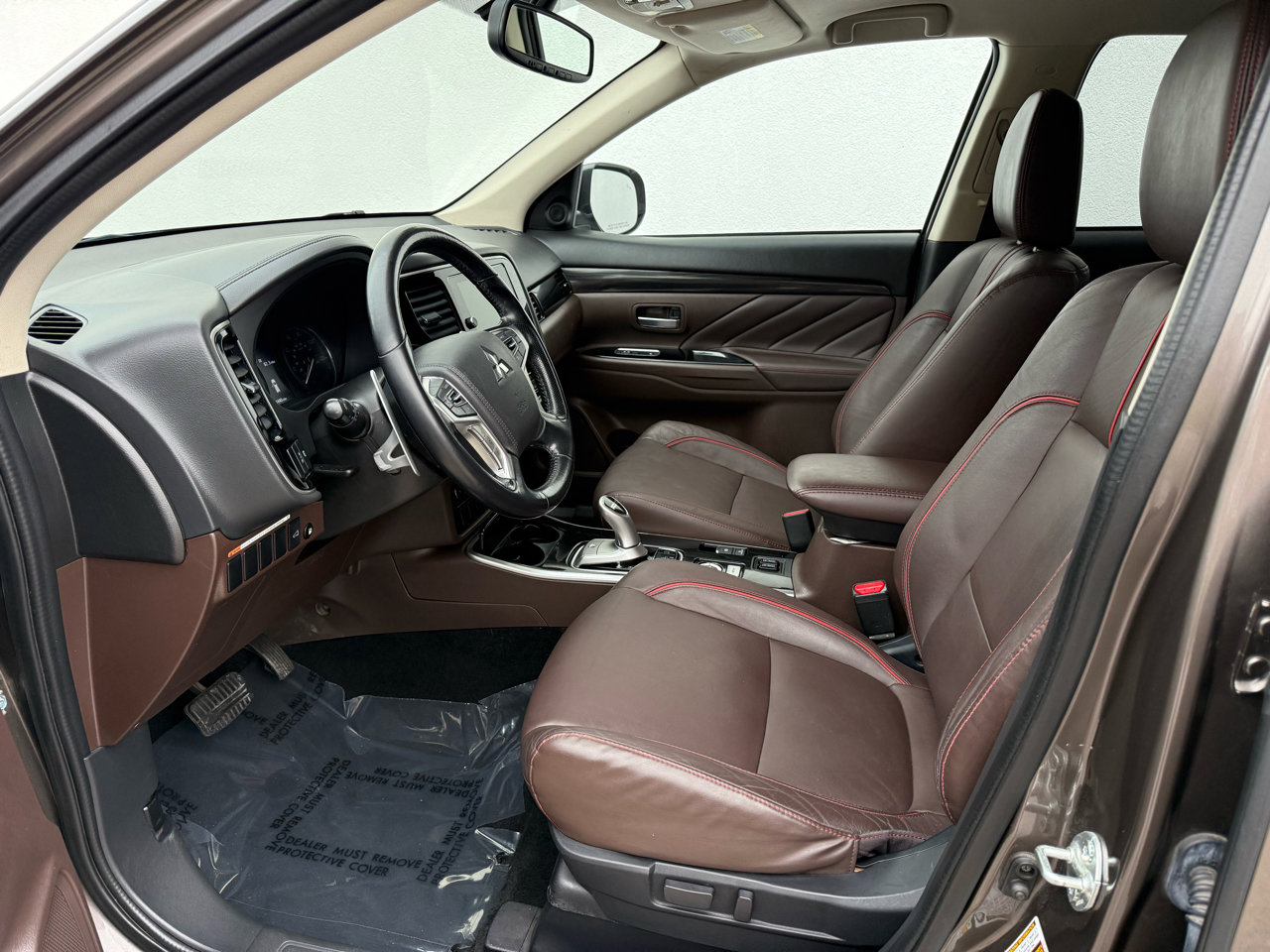 Used 2018 Mitsubishi Outlander SEL image 34