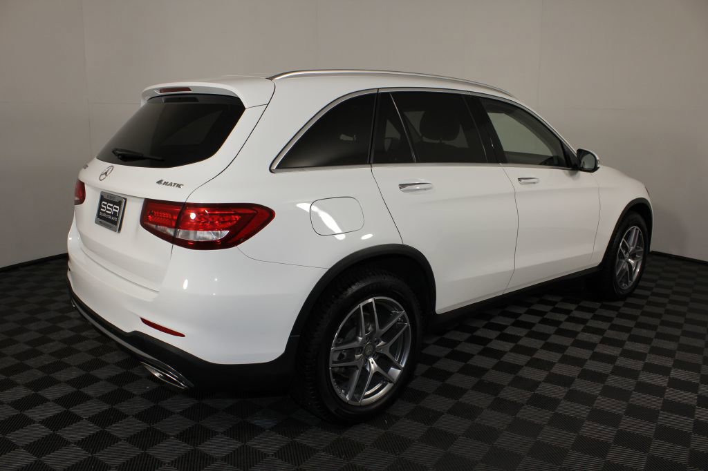 Used 2016 Mercedes-Benz GLC 300 4MATIC image 7