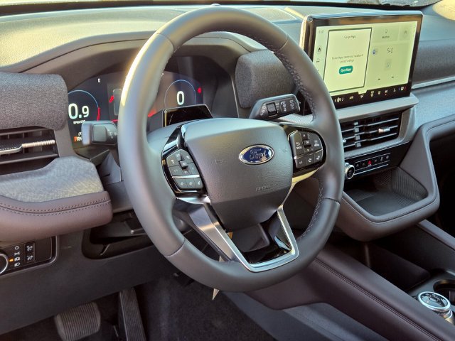 New 2027 Ford Explorer Platinum RWD image 11