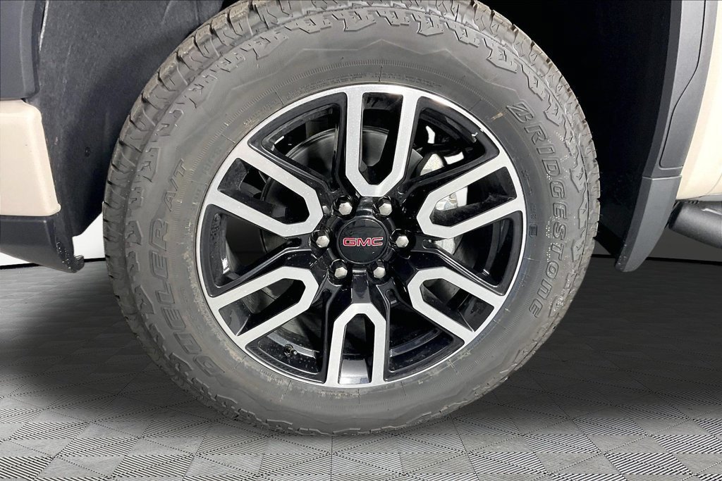 New 2026 GMC Sierra 1500 AT4 w/ AT4 Premium Package AWD/4WD image 13