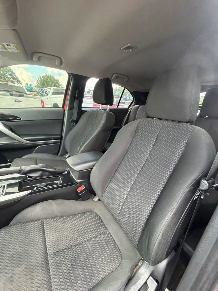 Used 2020 Mitsubishi Eclipse Cross ES AWD/4WD image 14