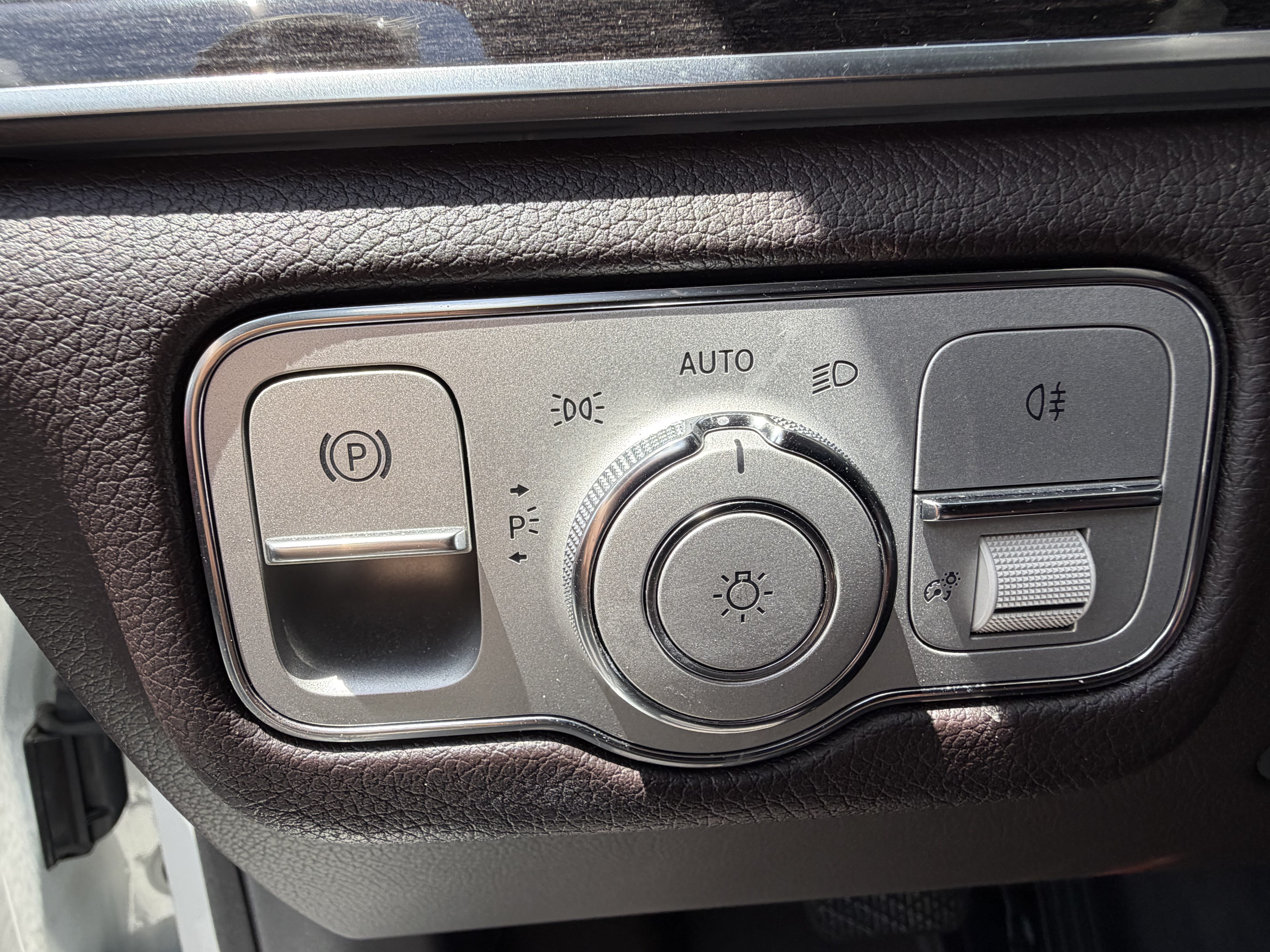 Used 2020 Mercedes-Benz GLS 450 4MATIC image 15