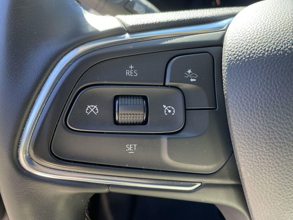 Certified 2024 Buick Encore GX Sport Touring image 34