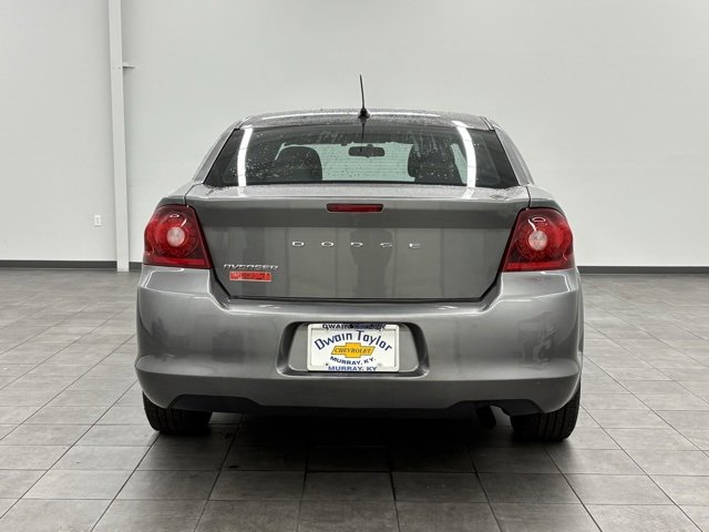 Used 2012 Dodge Avenger SE image 3