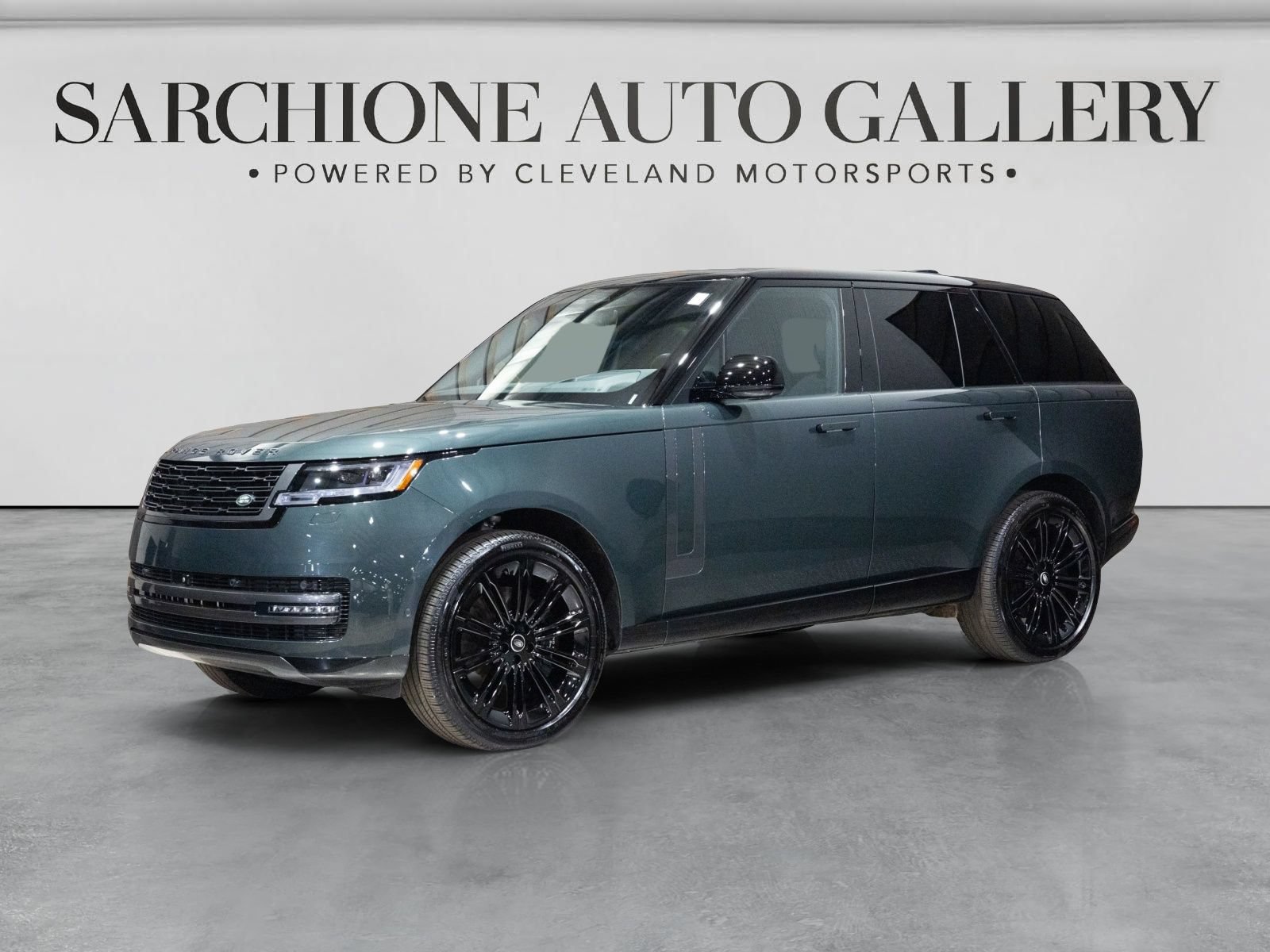 Used 2025 Land Rover Range Rover SE AWD/4WD image 17