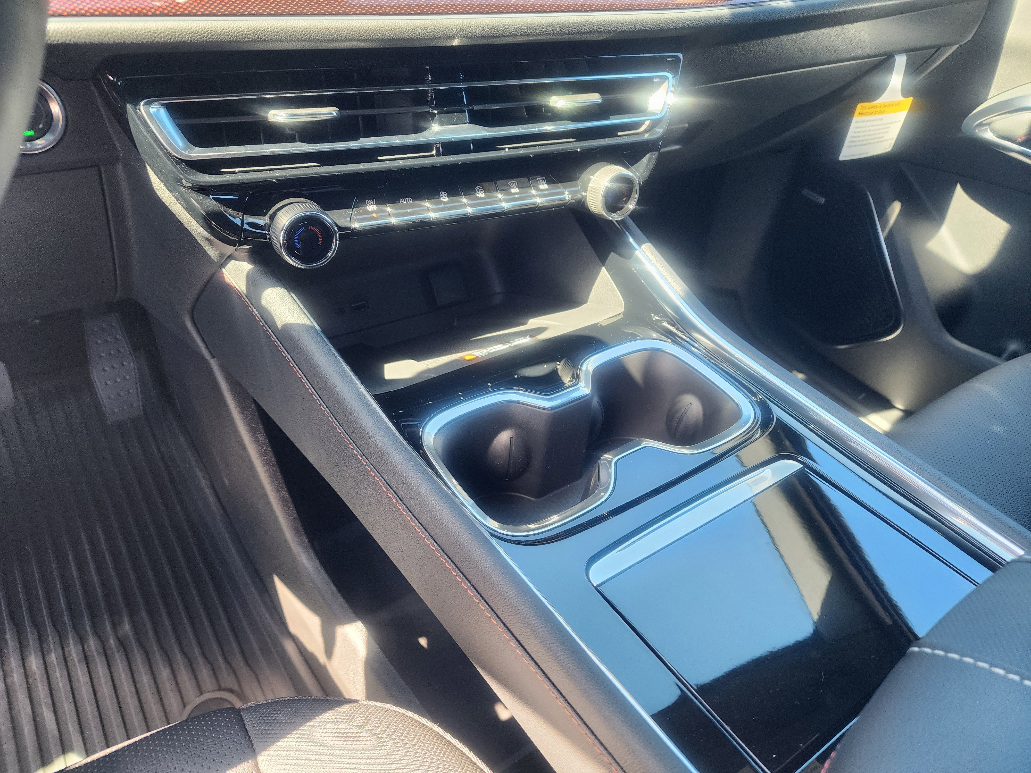 New 2026 Chevrolet Traverse Z71 w/ Enhanced Driving Package image 36