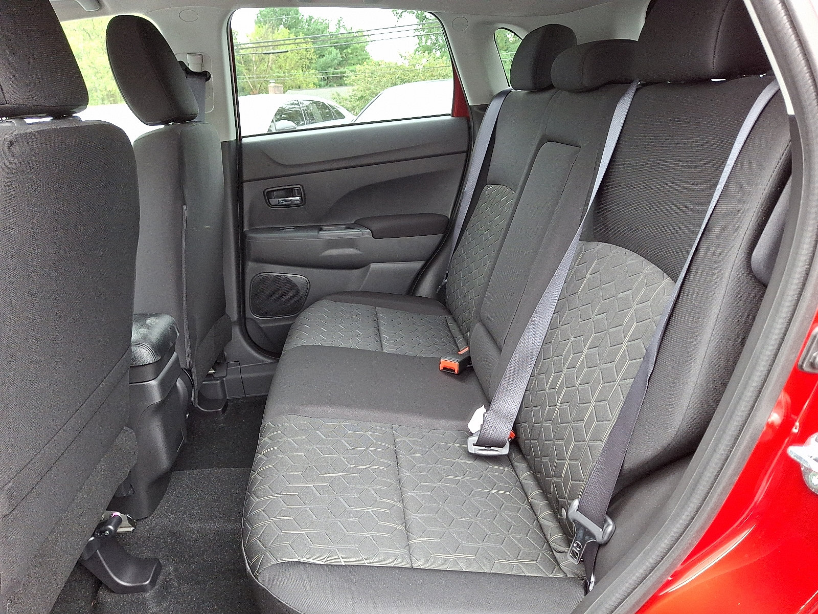 New 2025 Mitsubishi Outlander Sport ES image 10