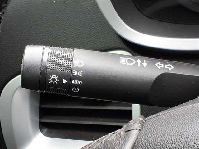 Used 2017 Chevrolet Equinox LT w/ Convenience Package image 22