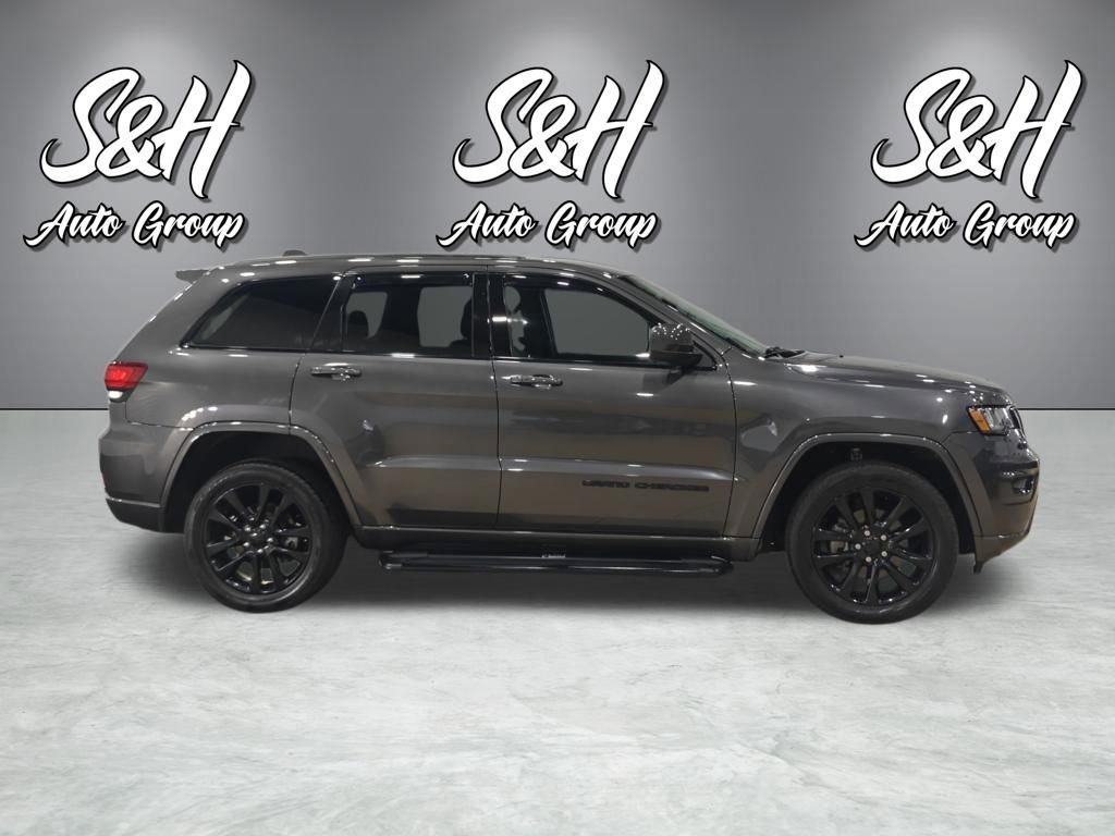 Used 2019 Jeep Grand Cherokee Altitude AWD/4WD image 20