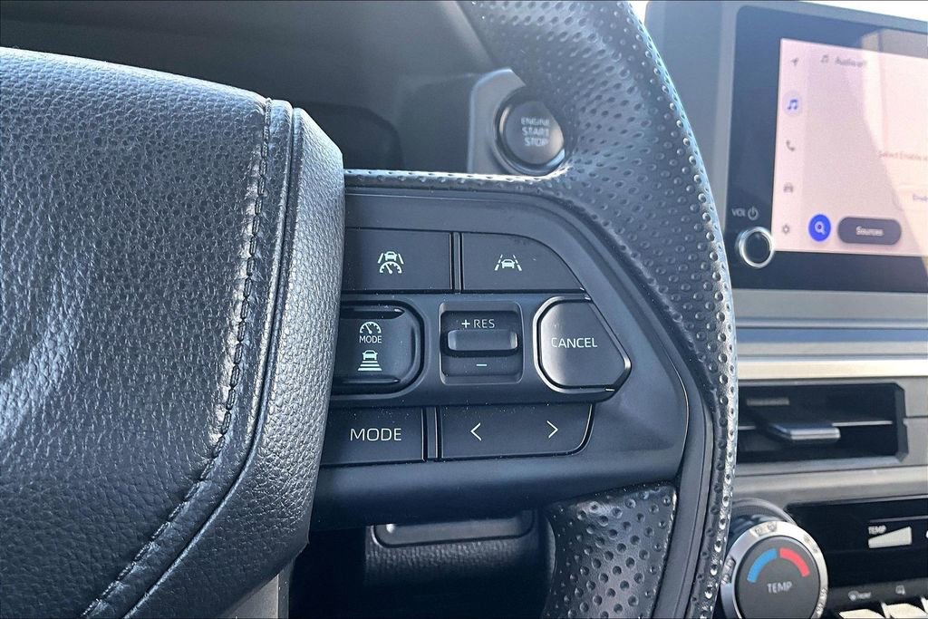 Used 2025 Toyota Tacoma SR image 9