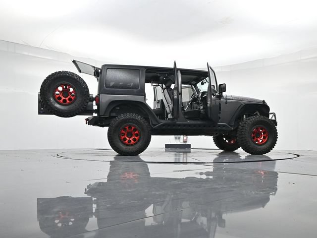 Used 2017 Jeep Wrangler Unlimited Rubicon AWD/4WD image 50