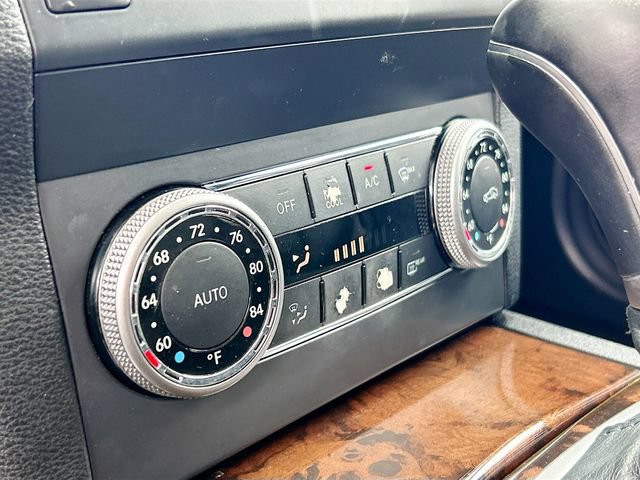 Used 2010 Mercedes-Benz GLK 350 4MATIC image 11