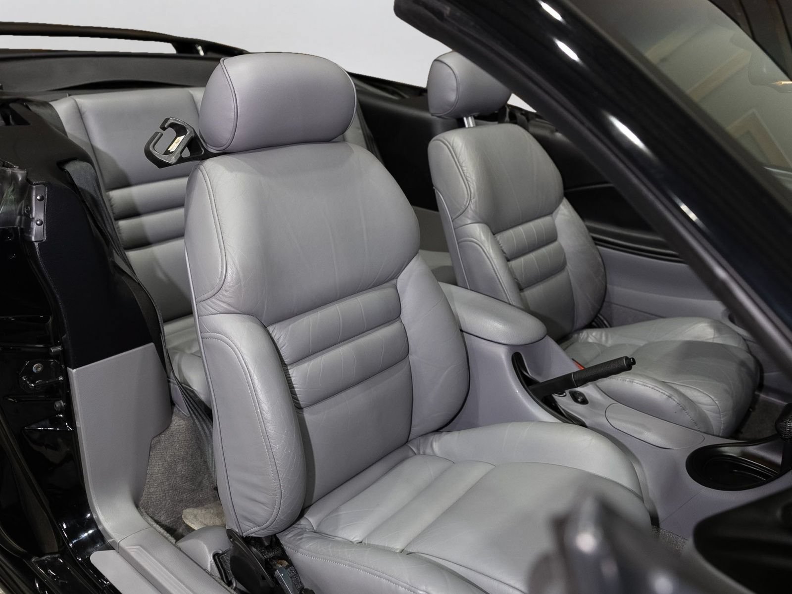 Used 1995 Ford Mustang GT RWD image 6