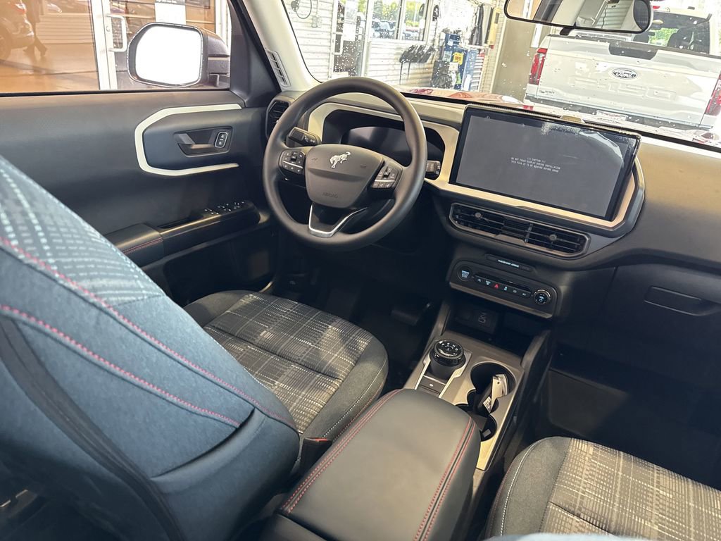 New 2025 Ford Bronco Sport Heritage image 17