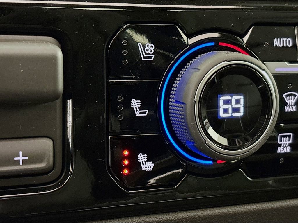 New 2026 Chevrolet Silverado 2500 LTZ w/ LTZ Convenience Package image 20