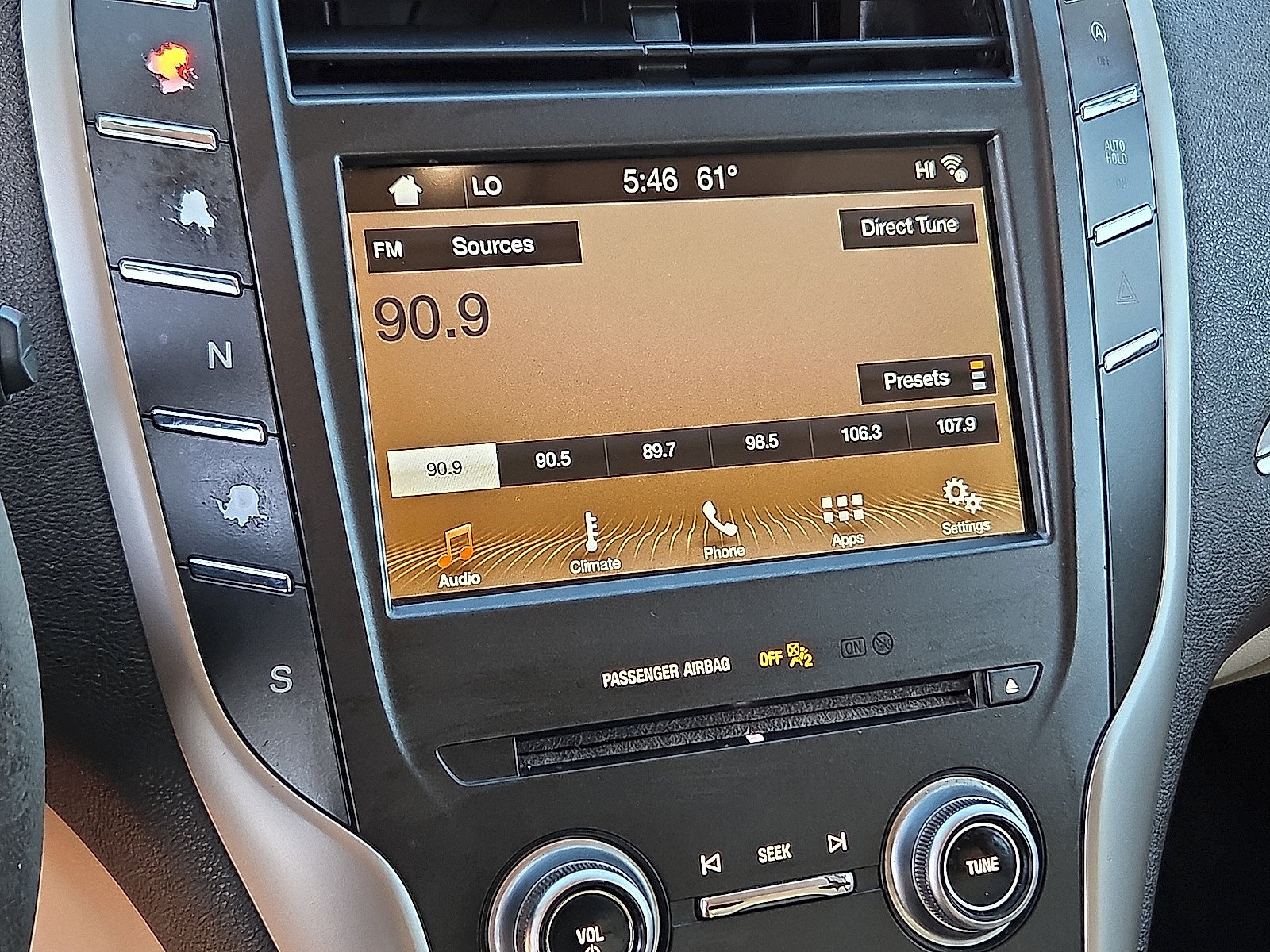 Used 2019 Lincoln MKC Premiere FWD image 19