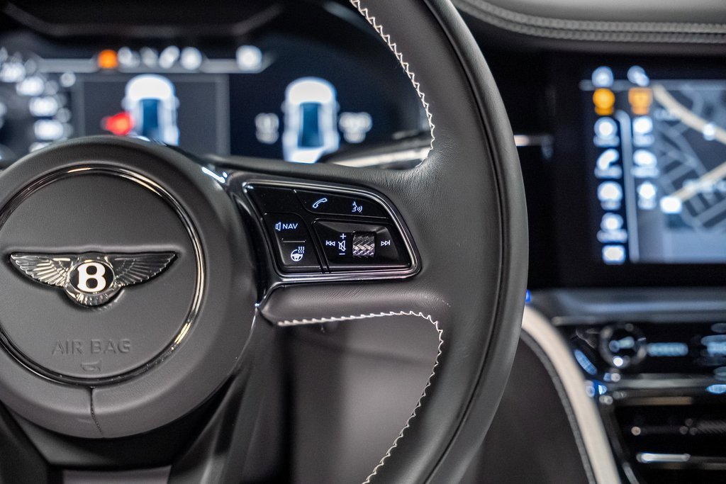 Used 2023 Bentley Flying Spur W12 image 46