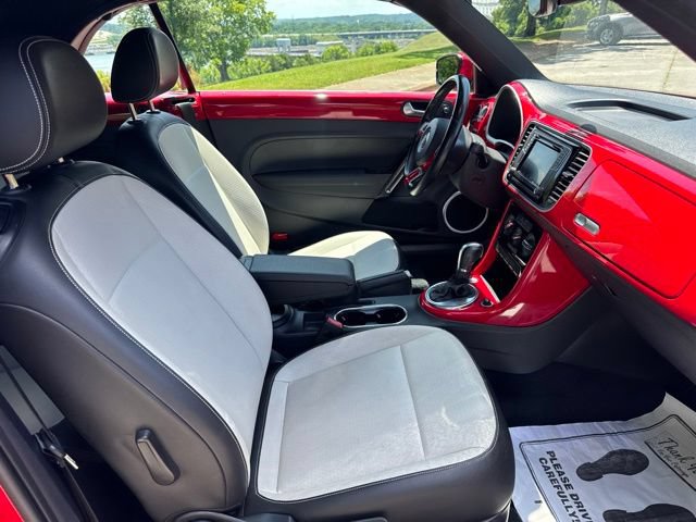 Used 2017 Volkswagen Beetle 1.8T SE FWD image 10