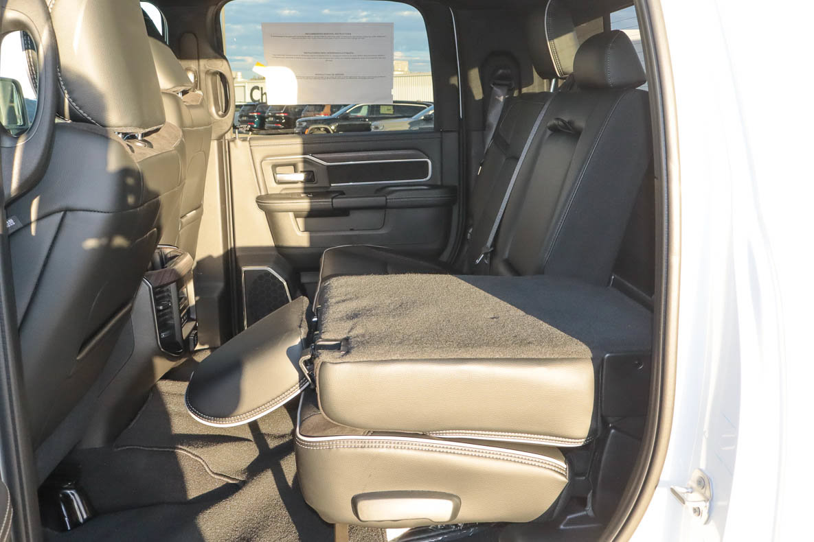 New 2027 RAM 3500 Laramie AWD/4WD image 20