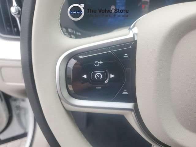 New 2026 Volvo XC60 B5 Ultra w/ Protection Package Premier AWD/4WD image 18