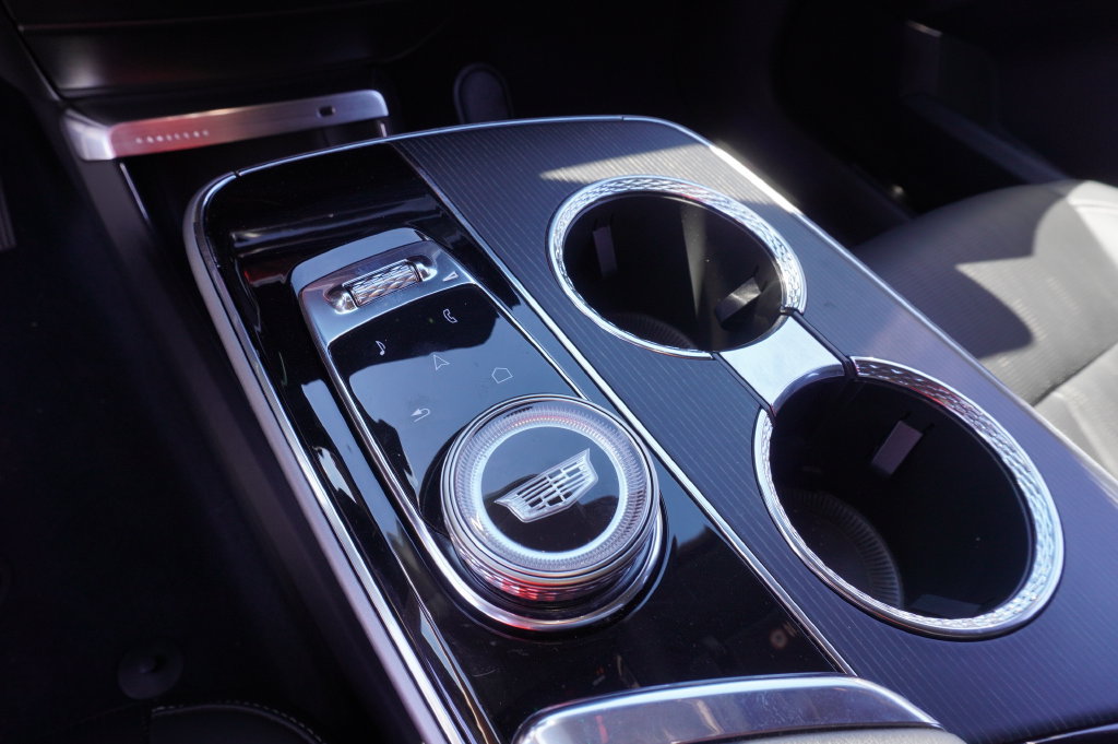 Certified 2024 Cadillac Lyriq Luxury RWD image 20