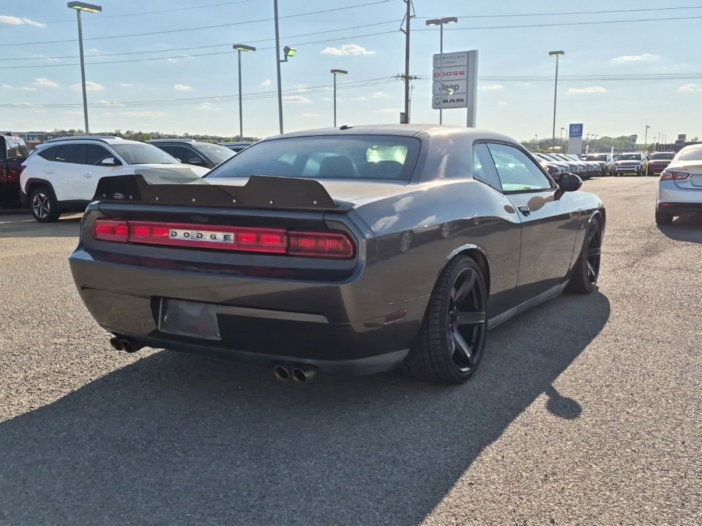 Used 2013 Dodge Challenger R/T w/ Blacktop Pkg image 2